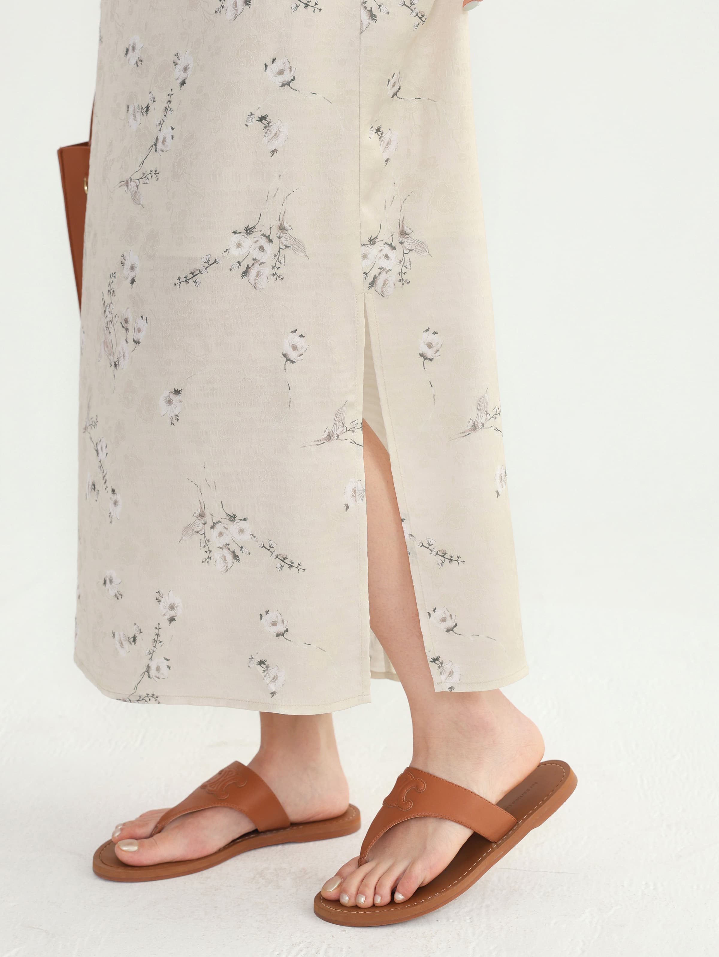 小花柄サイドスリットスカート春のお出かけ着