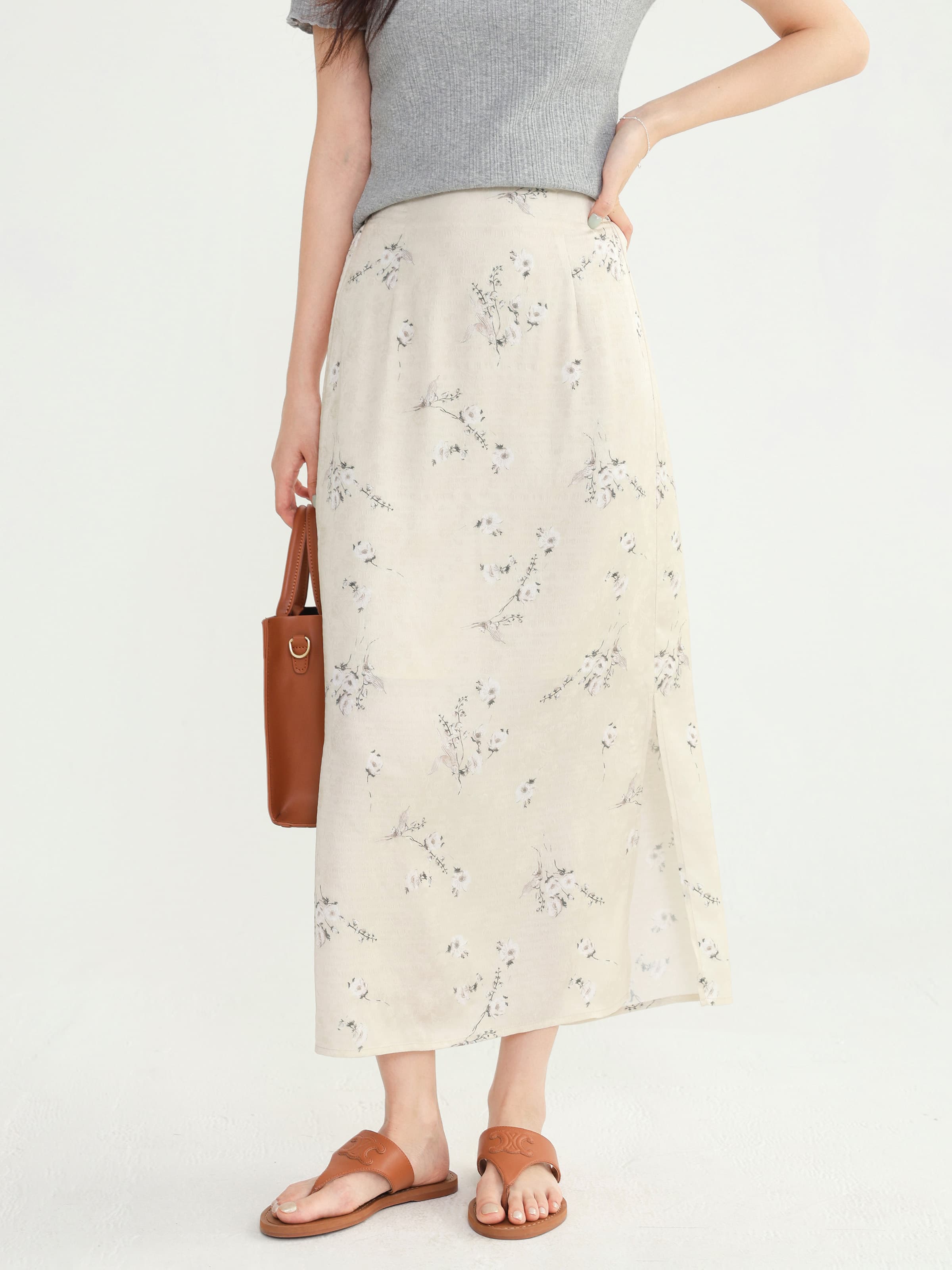 小花柄サイドスリットスカート春のお出かけ着