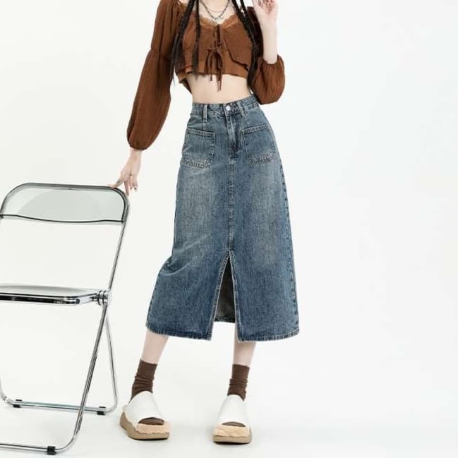 スリットスカート レトロな女性らしさあふれるデニムロングスカート スリット入りスカート