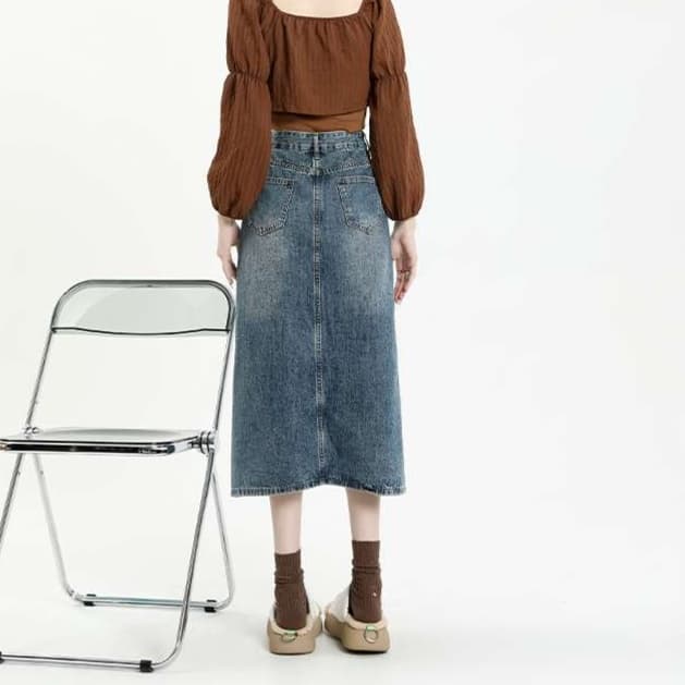 スリットスカート レトロな女性らしさあふれるデニムロングスカート スリット入りスカート