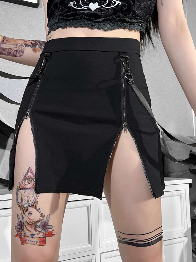 スリットスカート 個性派黒スカート ジッパー開閉スリット仕様