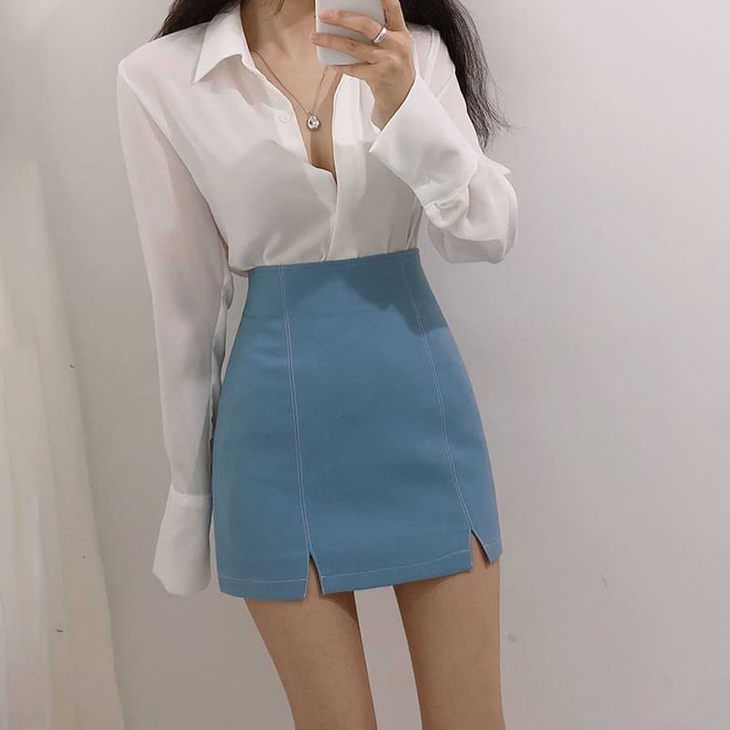 スリットスカート レザー調前スリット入りミニタイトスカート