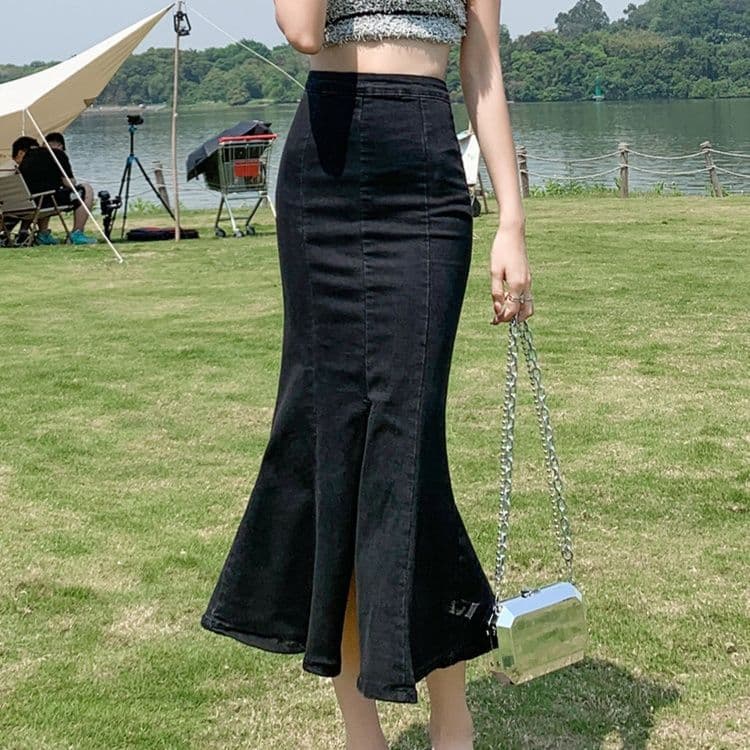 スリットスカート 華麗なる裾広がりスリットスカート
