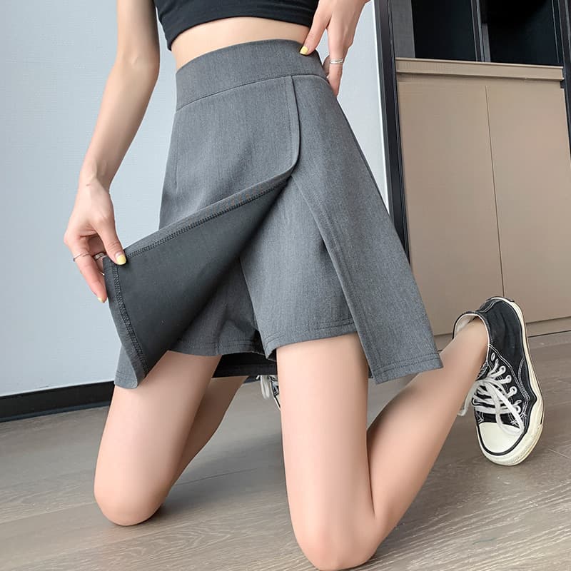 スリットスカート 立体感あるスリットラップスカート