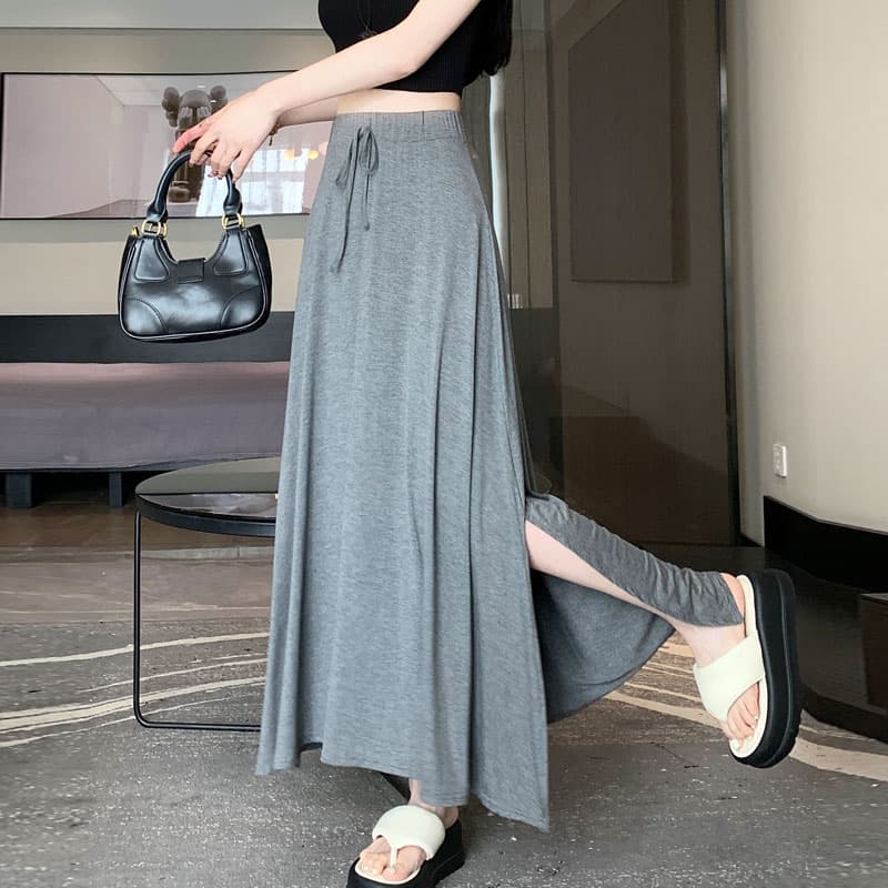 スリットスカートゆったりシルエットスリットスカート