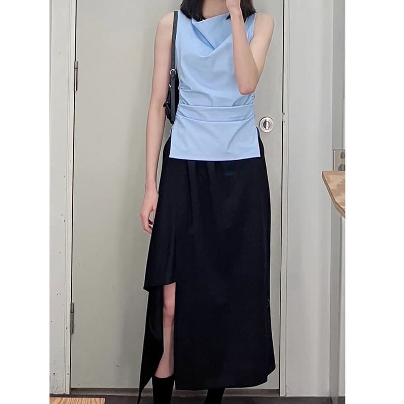 アシンメトリープリーツスリットスカート