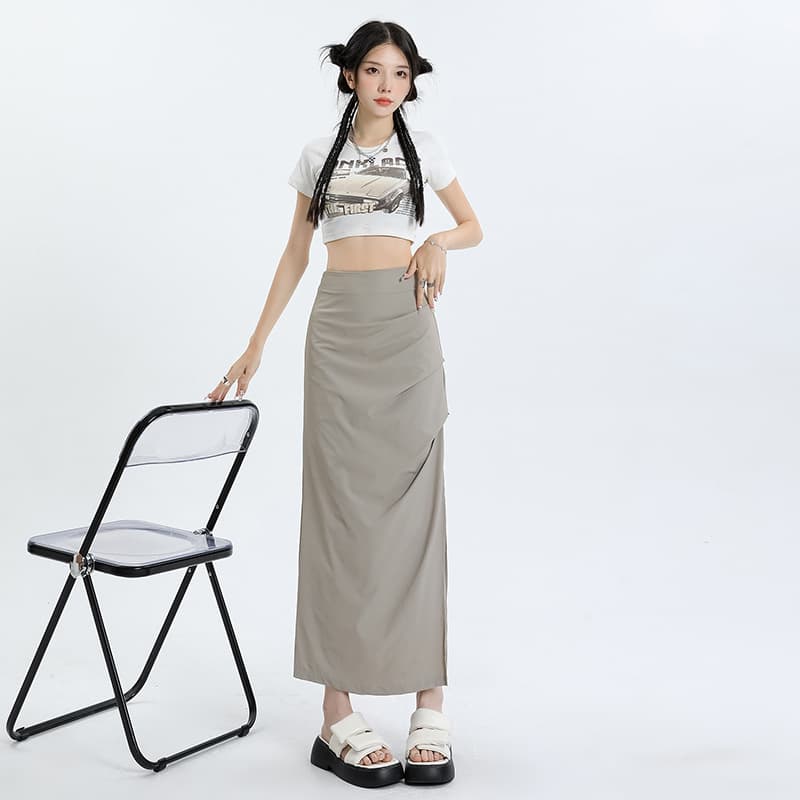 アシンメトリープリーツスリットスカート