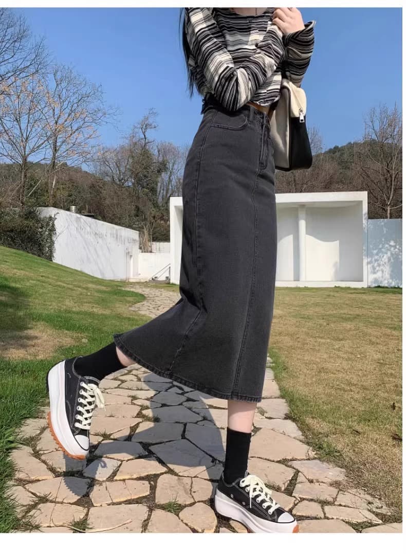 黒色デニムロングスリットスカート