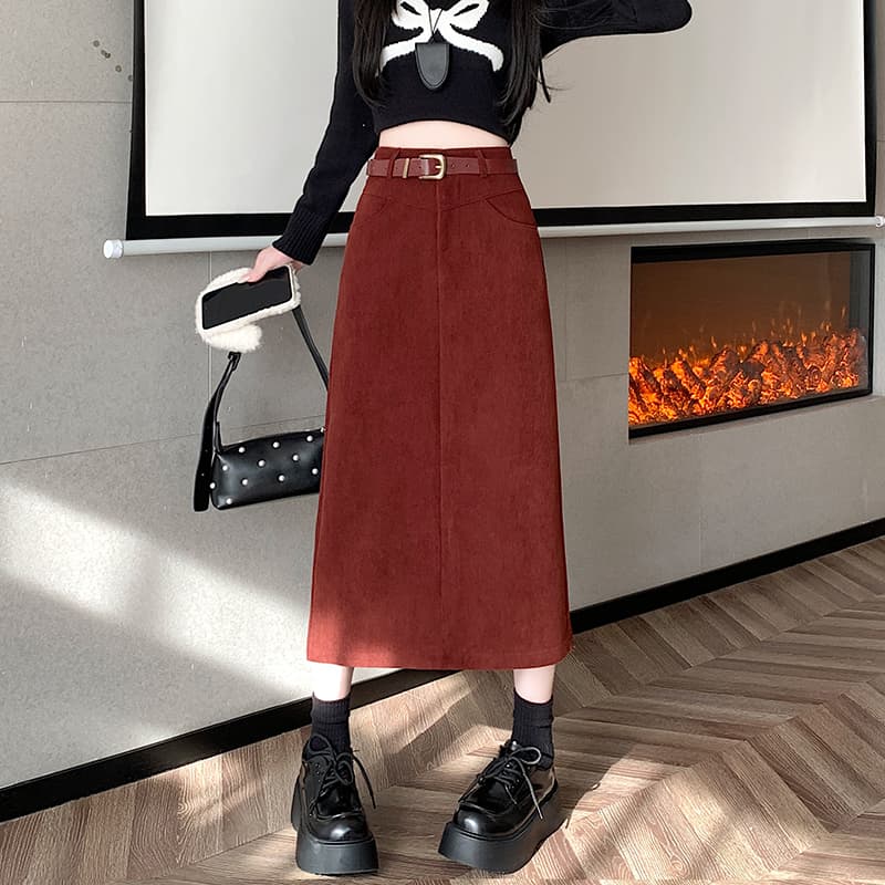 スリットスカート シンプルベルト付きナロースカート