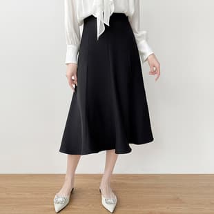 スリットスカート 上品な印象のふんわりプリーツロングスカート